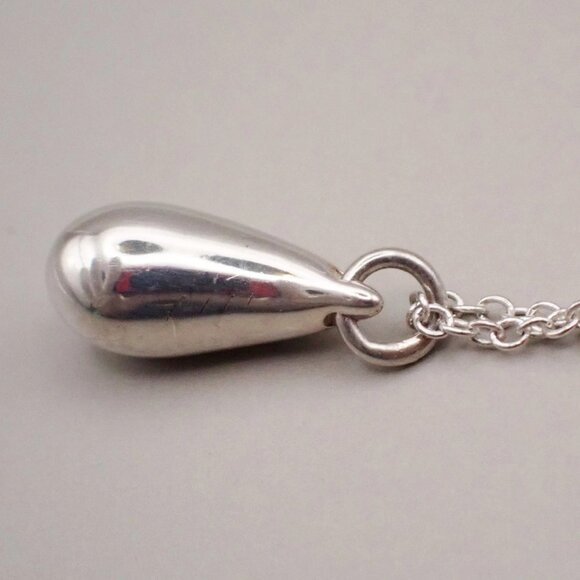 Tiffany & Co. Logo Tear Drop Chain Necklace Pendant Ag 925 Silver 09YH713 - Picture 4 of 9